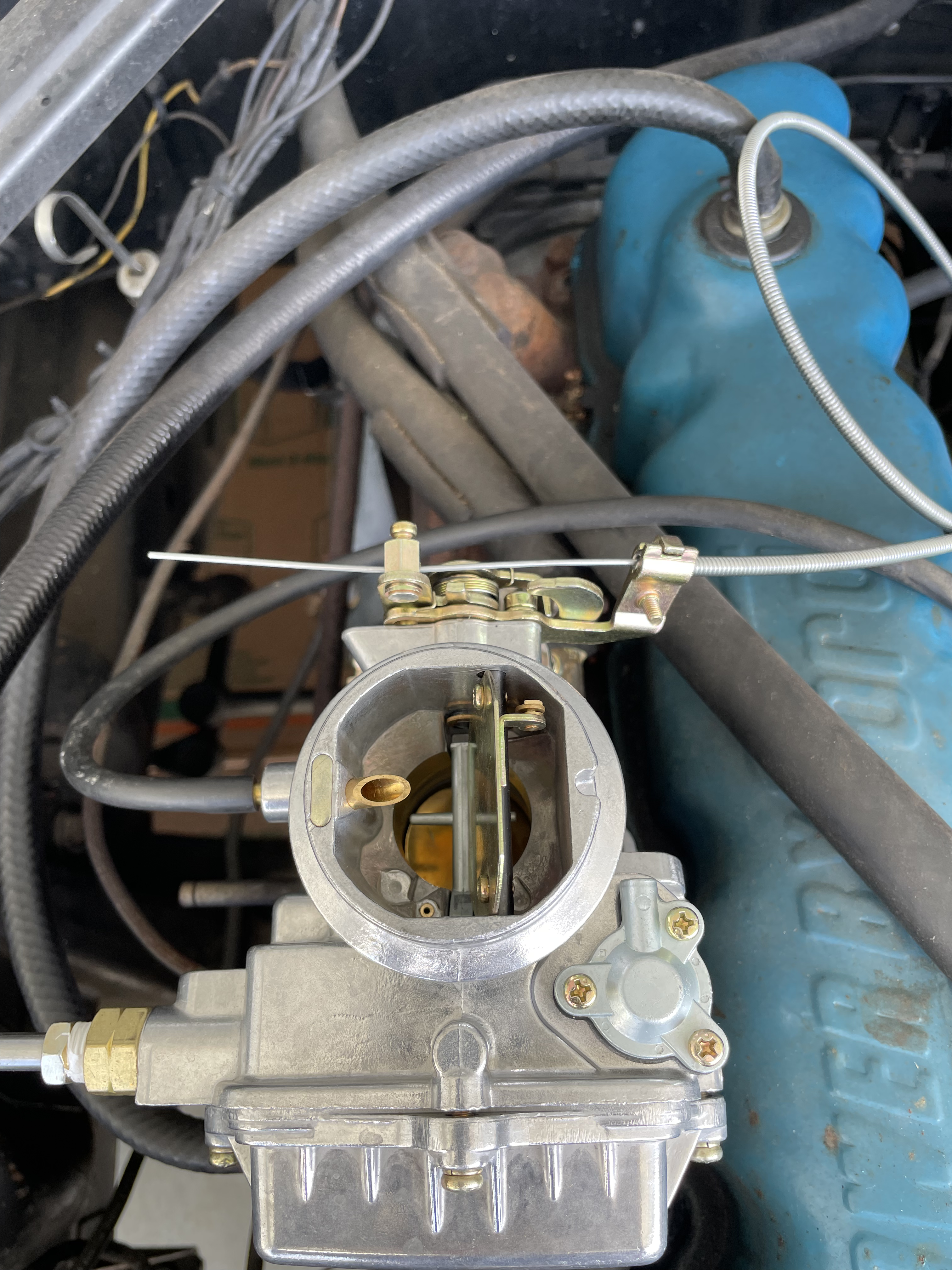 Manual Choke set to wide-open position.